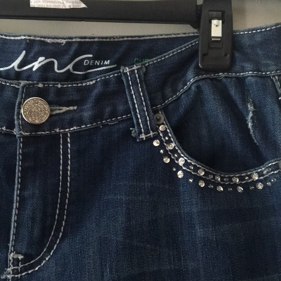 Inc curvy fit flare leg jeans - Picture 5 of 7